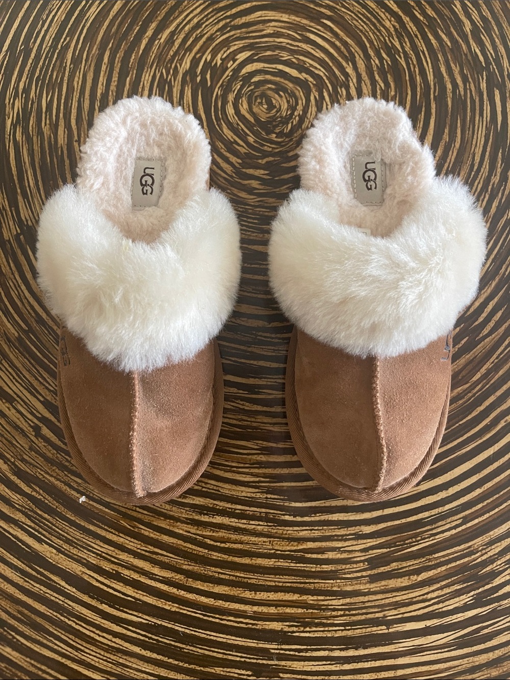 UGG Kids Chestnut Suede Slippers with Cream Shearling Cuff